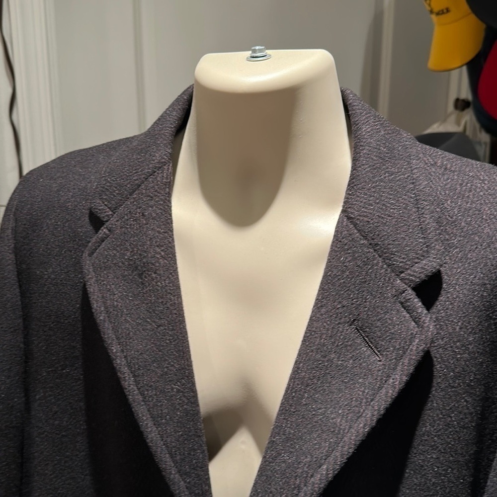Italian Import Winter Over Coat. - Picture 2 of 16